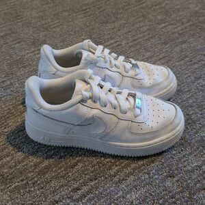 Nike Kids Grade School AF1 Triple White - 3.5Y